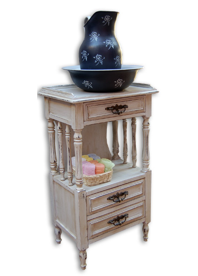 pintura decorativa mesilla